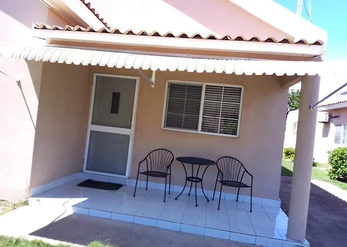Secure Gated 1Br Home In Caribbean Estate 2Br Also Available
